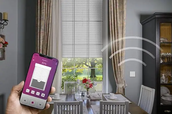 Подарки при покупке роллет с системой ALUTECH Smart