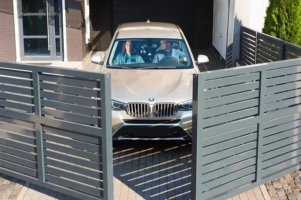 До конца лета монтаж автоматики в подарок при покупке въездных ворот Prestige